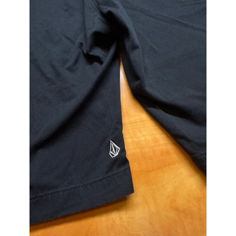 Volcom Mens Chino Shorts Black Size 38 Cotton Blend Stretch Flat Front Skate